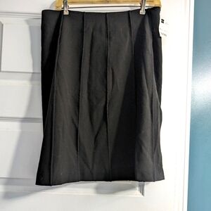 Cute black skirt. New with tag
